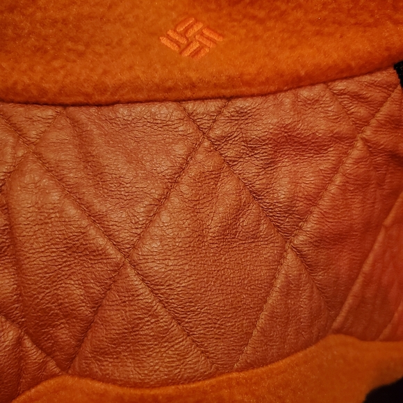 Burnt Orange Columbia zip fleece faux leather & Neoprene side panels Med - Picture 8 of 16